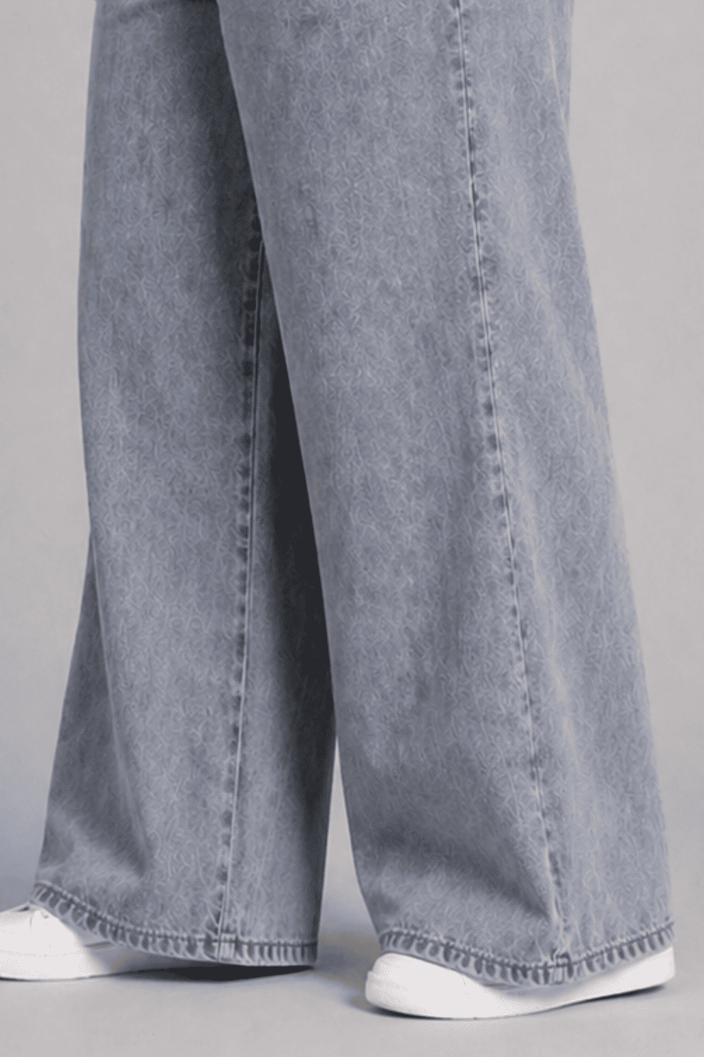 Women Blue Grey  Straight Fit Soft Denim Jeans | TEMPA