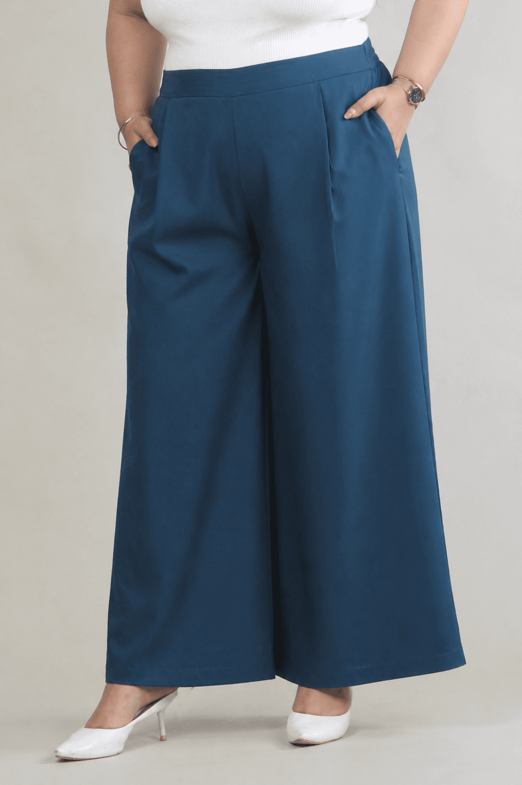 Women Denim Blue Printed Palazzo Pants | TEUCO
