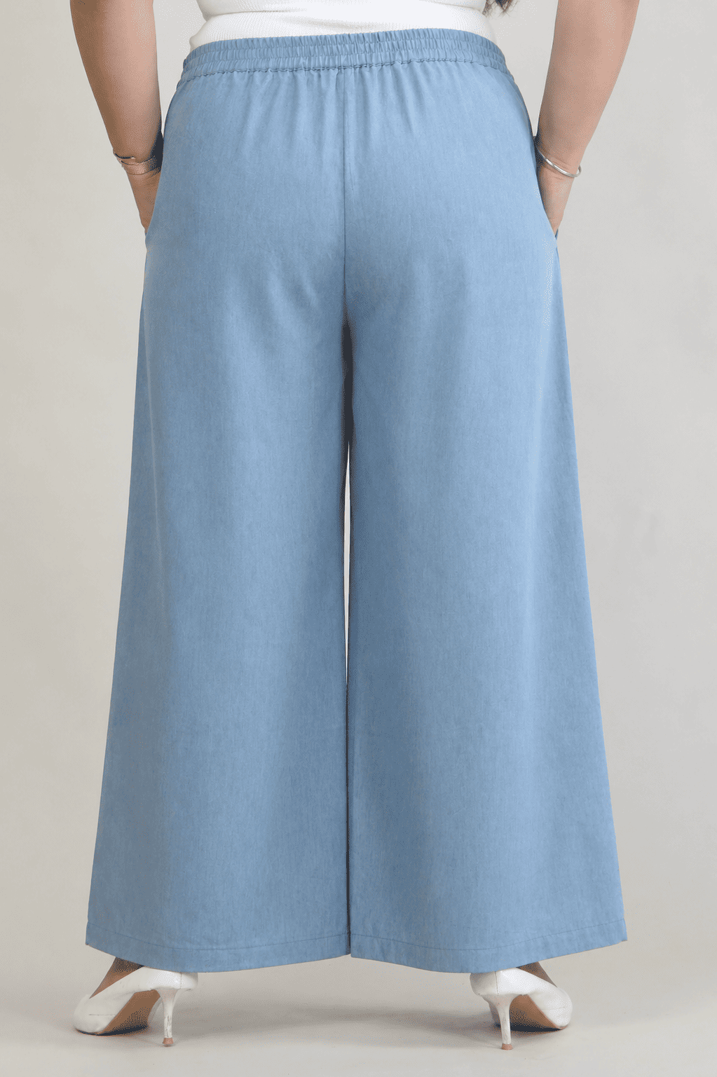 Women Denim Blue Printed Palazzo Pants | BLEECH