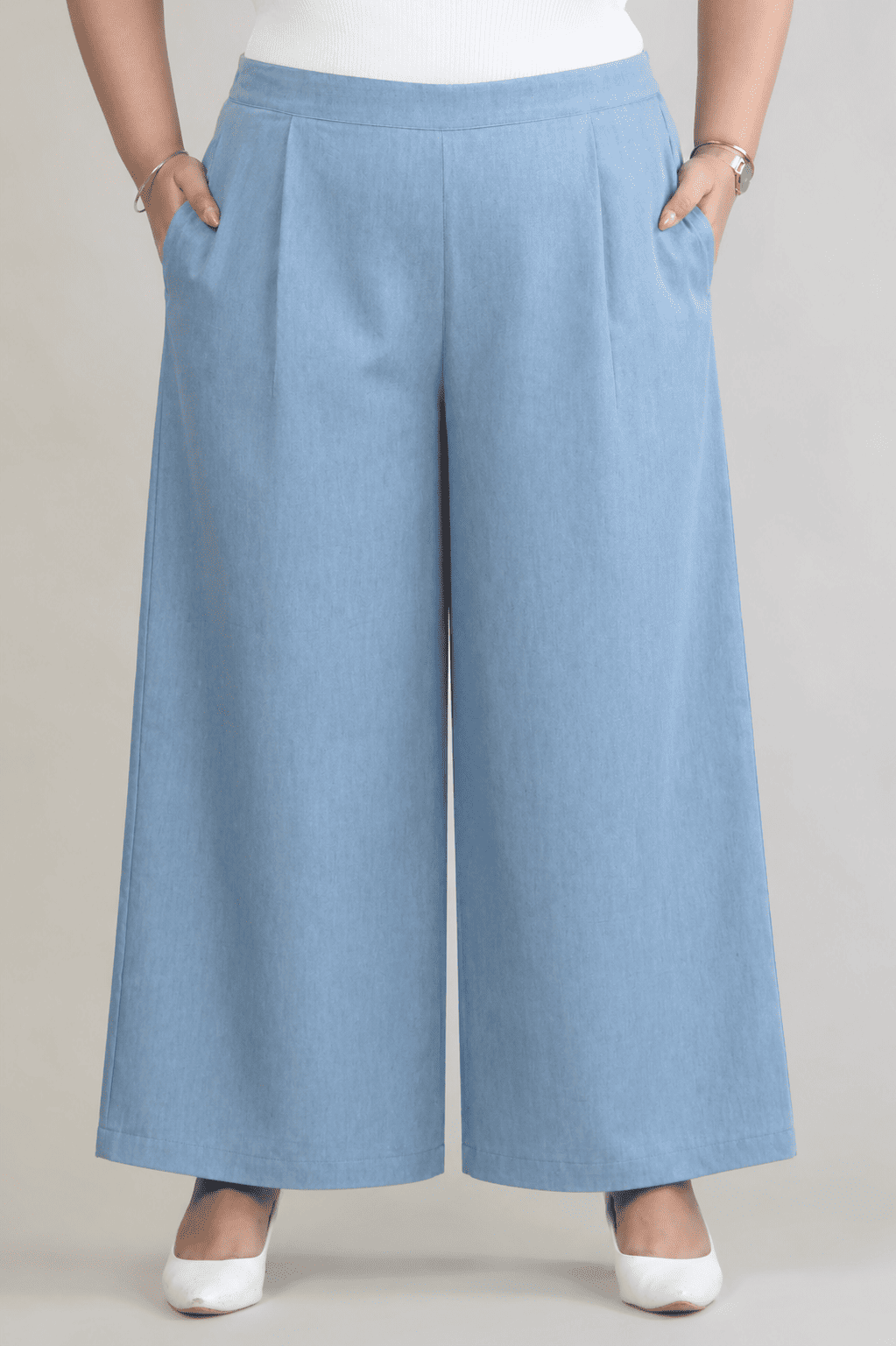 Women Denim Blue Printed Palazzo Pants | BLEECH